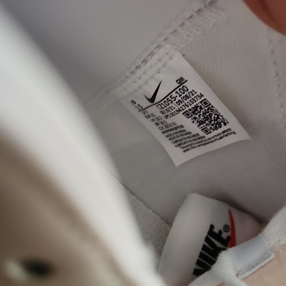 Nike Blazer Mid ‘77 - Picture 7 of 11